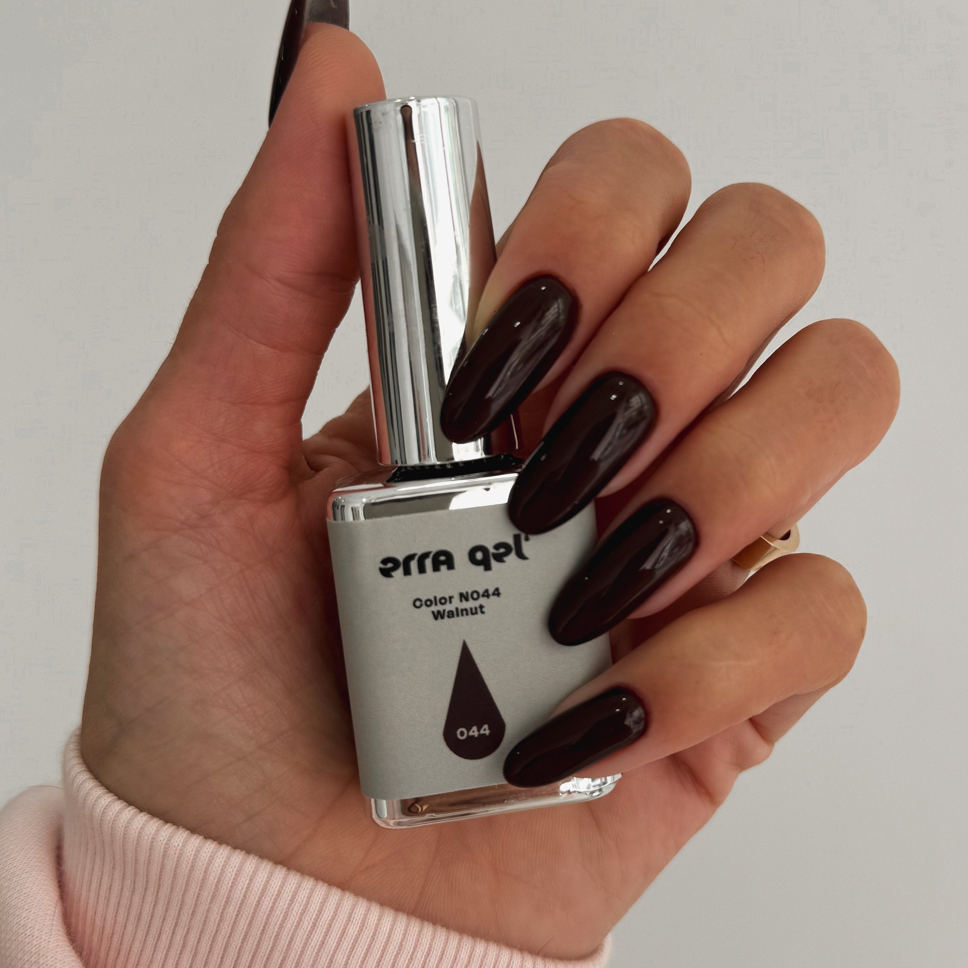 Erra Gel 044 Walnut